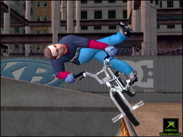 Pantallazo de Dave Mirra Freestyle BMX 2 para Xbox