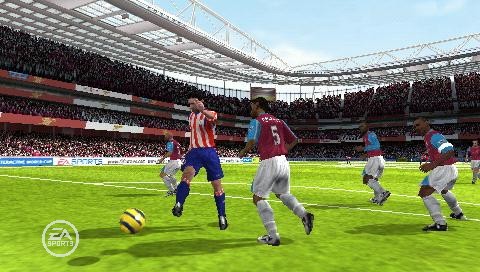 Pantallazo de FIFA Soccer 07 para PSP