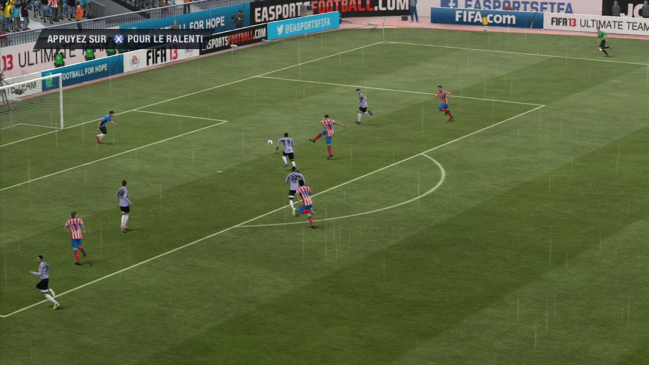 Pantallazo de FIFA 13 Edición Valencia CF para PlayStation 3