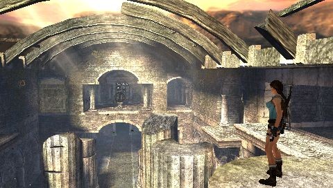 Pantallazo de Lara Croft Tomb Raider: Anniversary para PSP